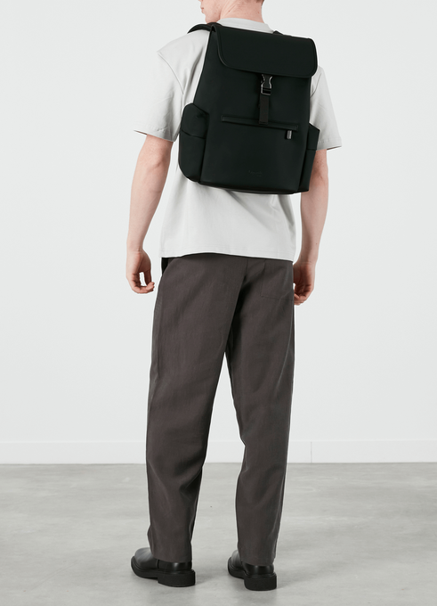 Lipault Lost In Berlin Cargo Backpack 2.0  Noir Lipault Lost In Berlin Cargo Backpack 2.0  Noir