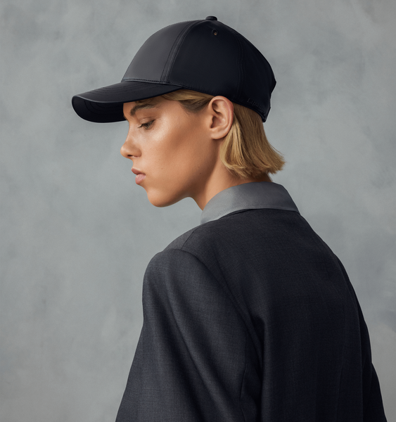 Lost In Berlin Cap Lost In Berlin Cap