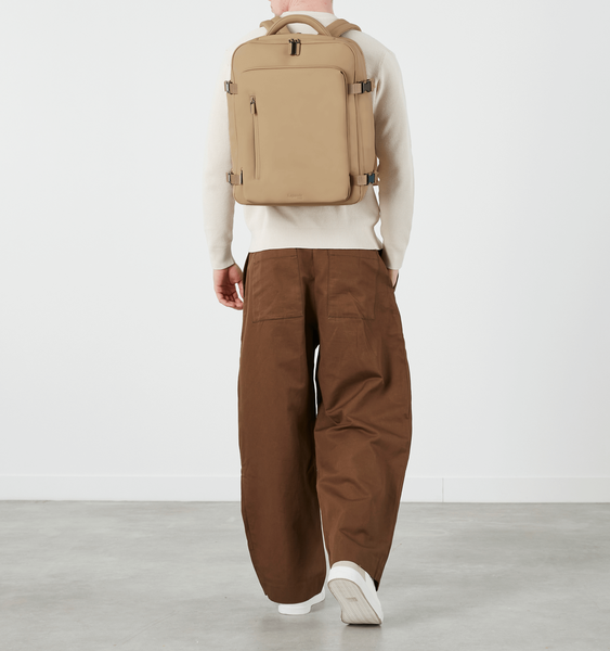 Lost In Berlin Reiserucksack 17" Lost In Berlin Reiserucksack 17"