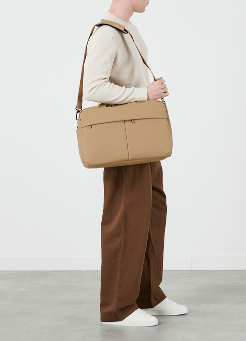 Lipault Lost In Berlin 24H Bag 2.0  Sandstone Lipault Lost In Berlin 24H Bag 2.0  Sandstone