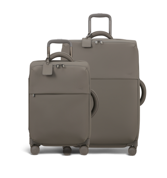 Set of 2 Lost in Berlin Suitcases Set of 2 Lost in Berlin Suitcases