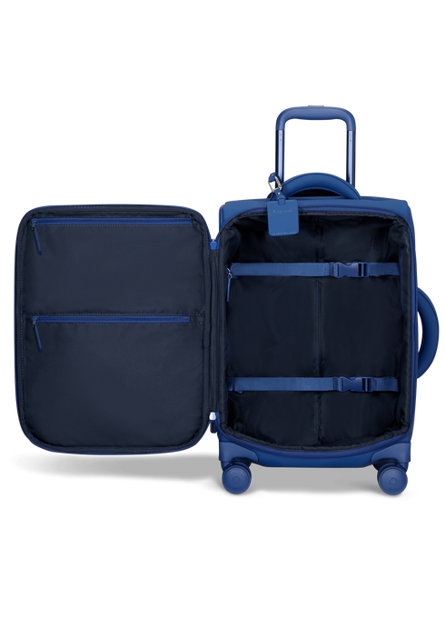Lipault Lost In Berlin Cabin 2.0 55cm  Blue Me Away Lipault Lost In Berlin Cabin 2.0 55cm  Blue Me Away